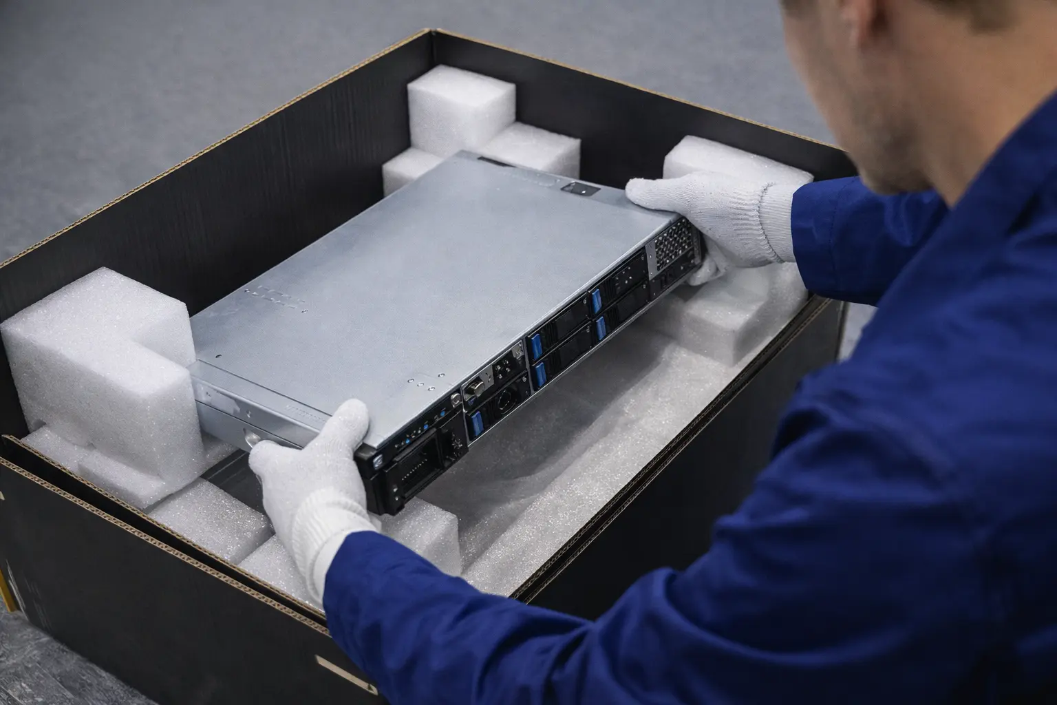 Упаковка и перевозка серверного оборудования